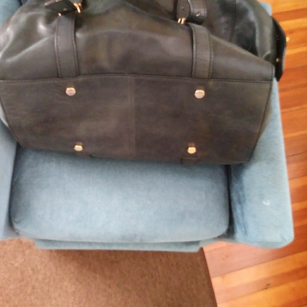 PREOWNED RACHEL ZOE BAG - Picture 4 of 6